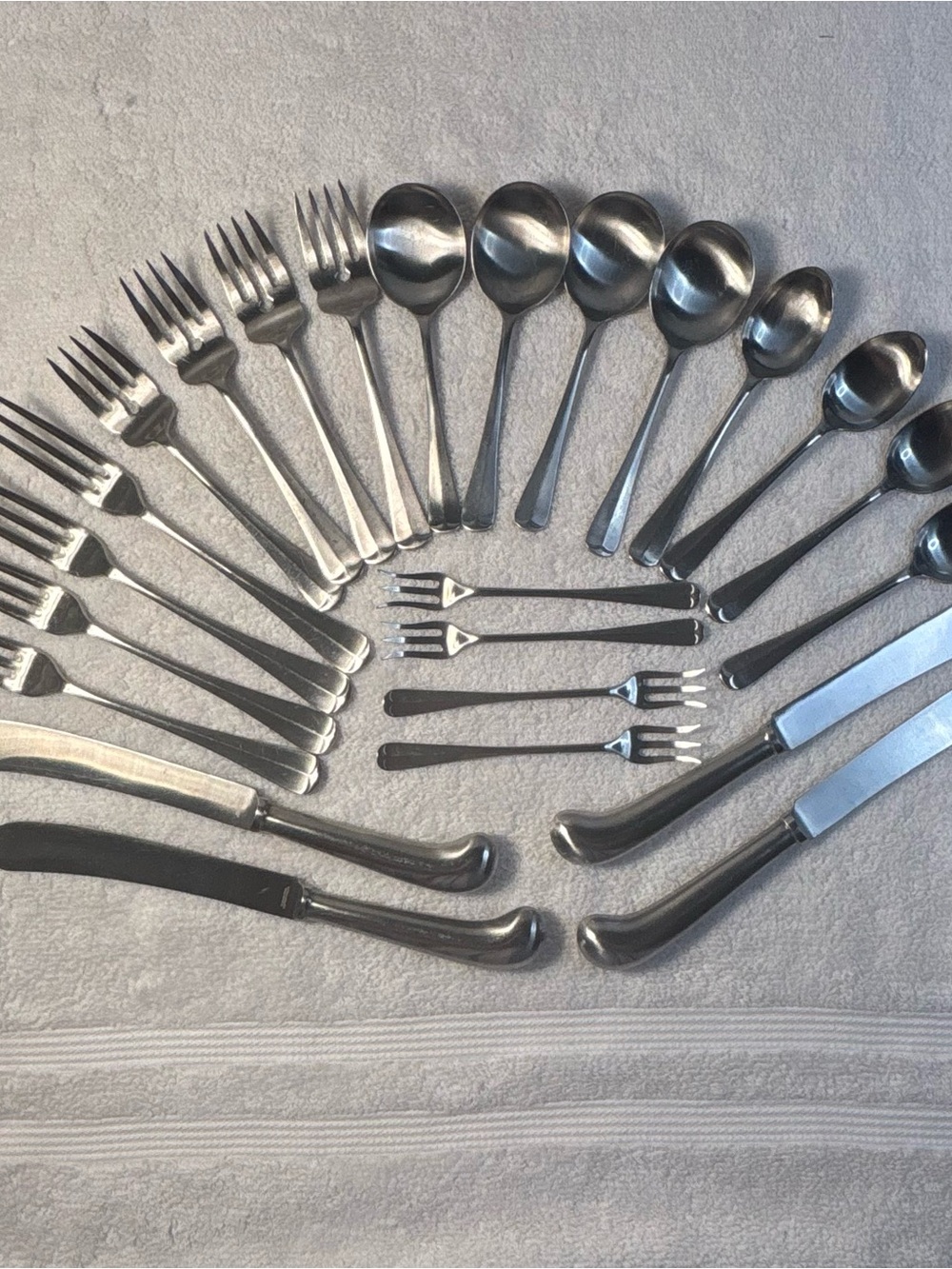 Cooper Brothers Queen Anne 24 Pc Stainless Flatware Set Service for 4 Sheffield